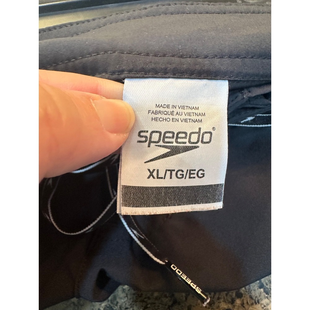 speedo black shorts men's xl 5 in - Picture 4 of 4